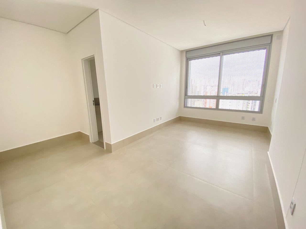 Imagem Apartamento com 4 Quartos à Venda, 337 m² em Setor Bueno - Goiânia