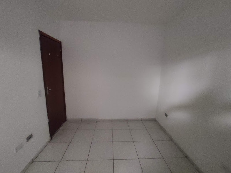 Imagem Casa com 2 Quartos para Alugar, 60 m²em Jardim Mangalot - São Paulo