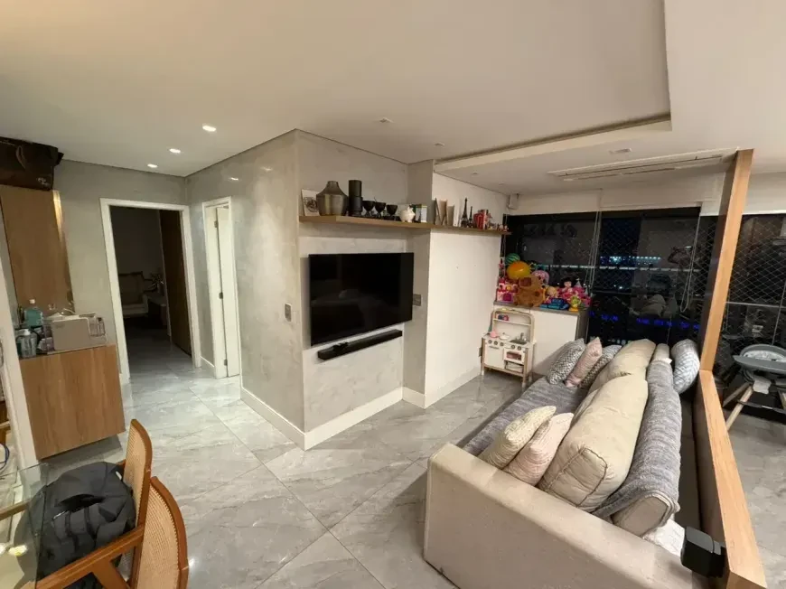 Imagem Apartamento com 2 Quartos à Venda, 62 m² em Continental - Osasco