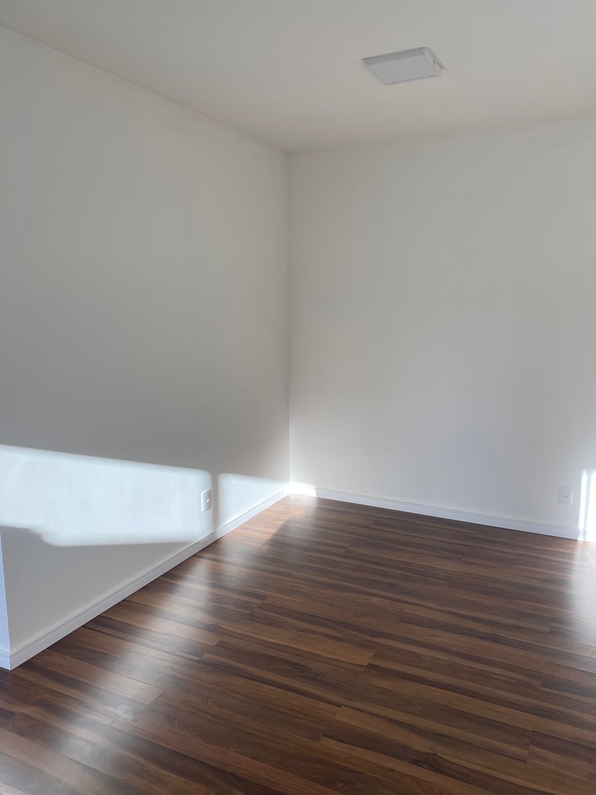 Imagem Apartamento com 2 Quartos à Venda, 54 m²em Espinheiros - Itajaí