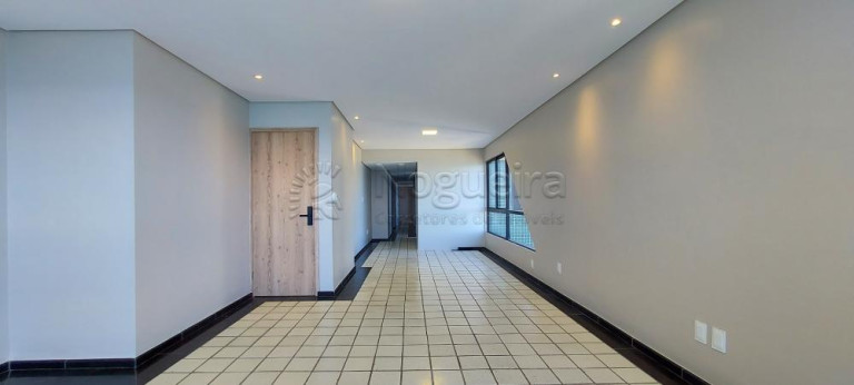 Imagem Apartamento com 3 Quartos à Venda, 16.977 m² em Candeias - Jaboatão dos Guararapes