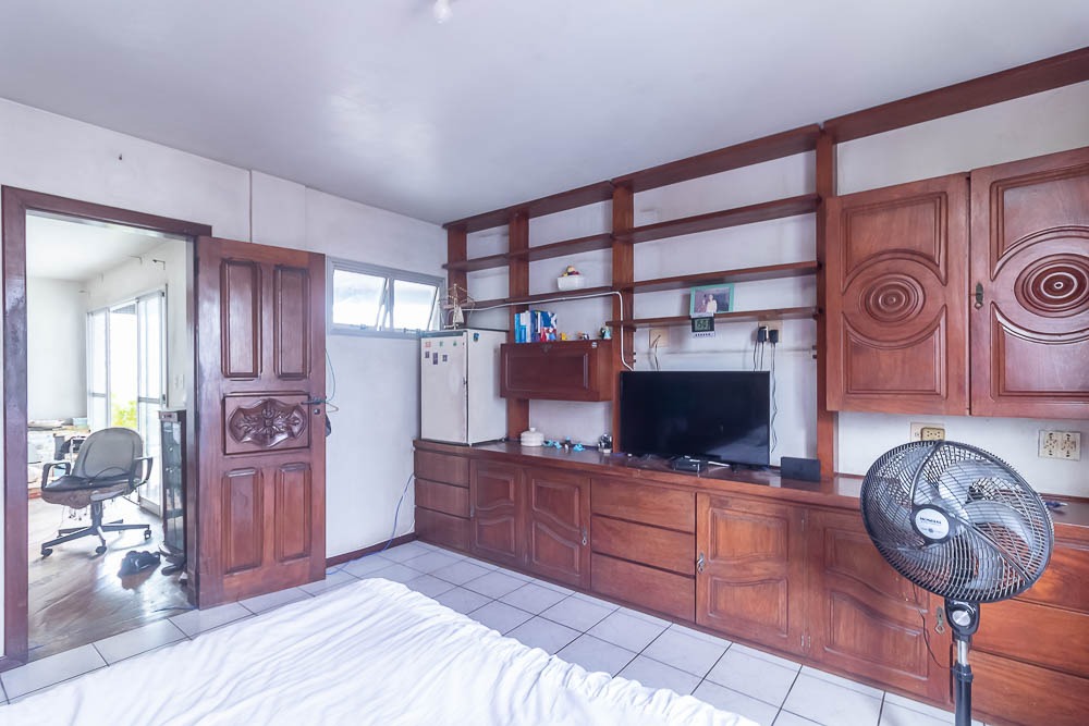 Imagem Apartamento com 4 Quartos à Venda, 400 m²em Umarizal - Belém