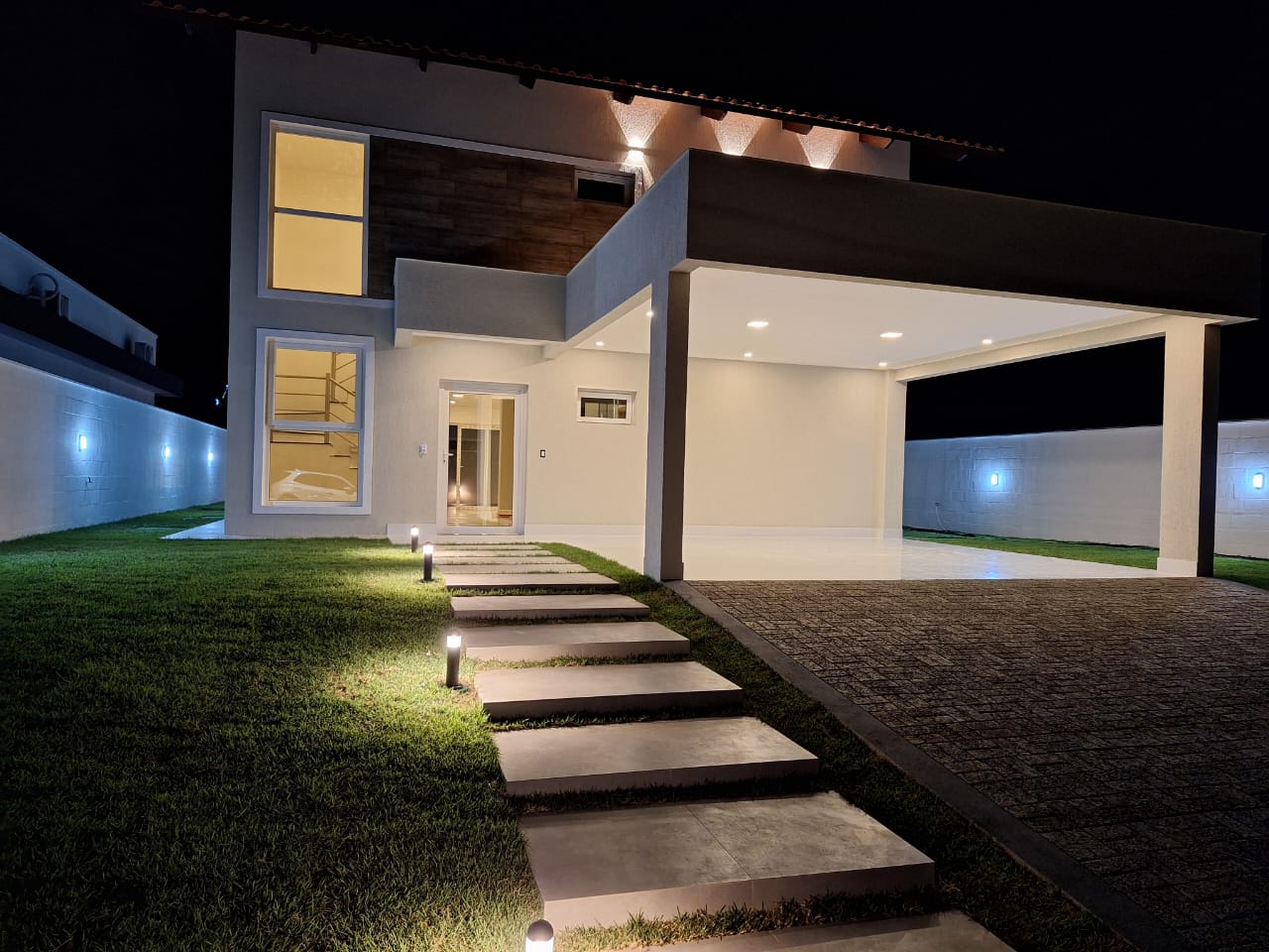 Imagem Casa de Condomínio com 3 Quartos à Venda, 279 m²em Pium (Distrito Litoral) - Parnamirim