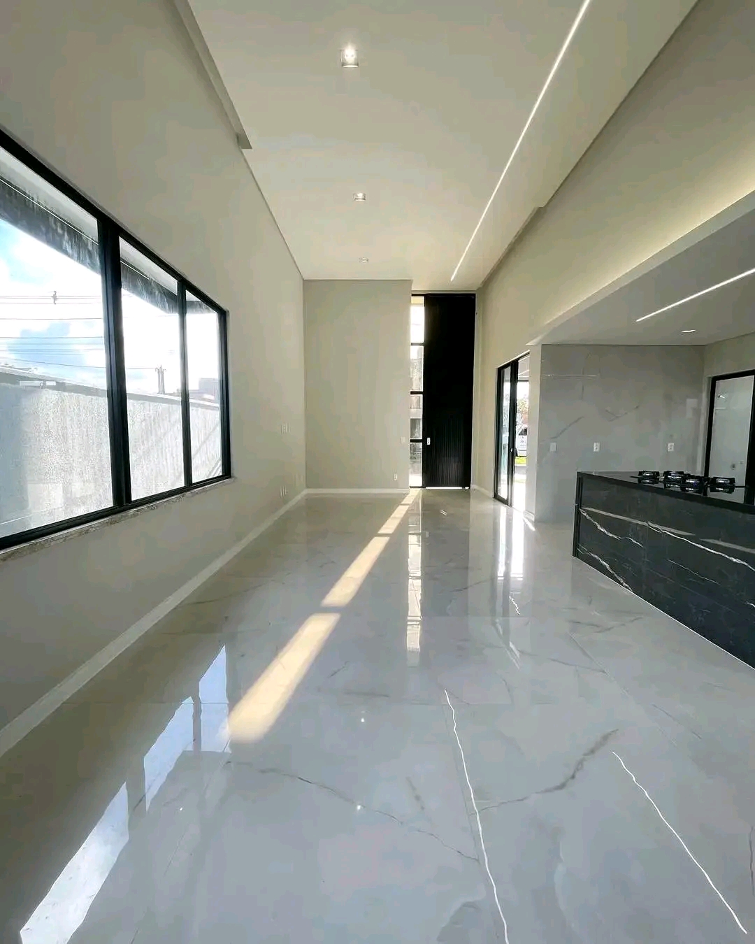 Imagem Casa de Condomínio com 3 Quartos à Venda, 169 m²em Cidade Alphaville  - Eusébio