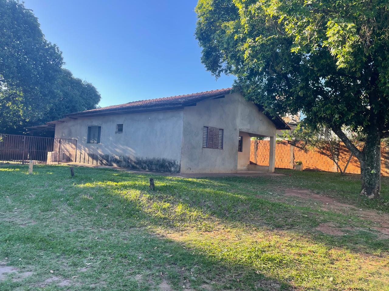 Casa com 2 Quartos à Venda, 60 m²em Centro - Naviraí