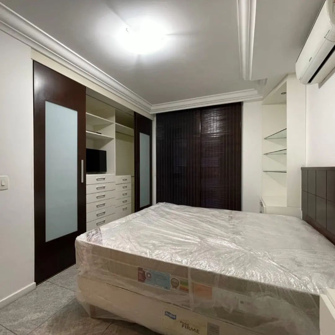 Imagem Apartamento com 3 Quartos à Venda, 145 m²em Praia do Canto - Vitória