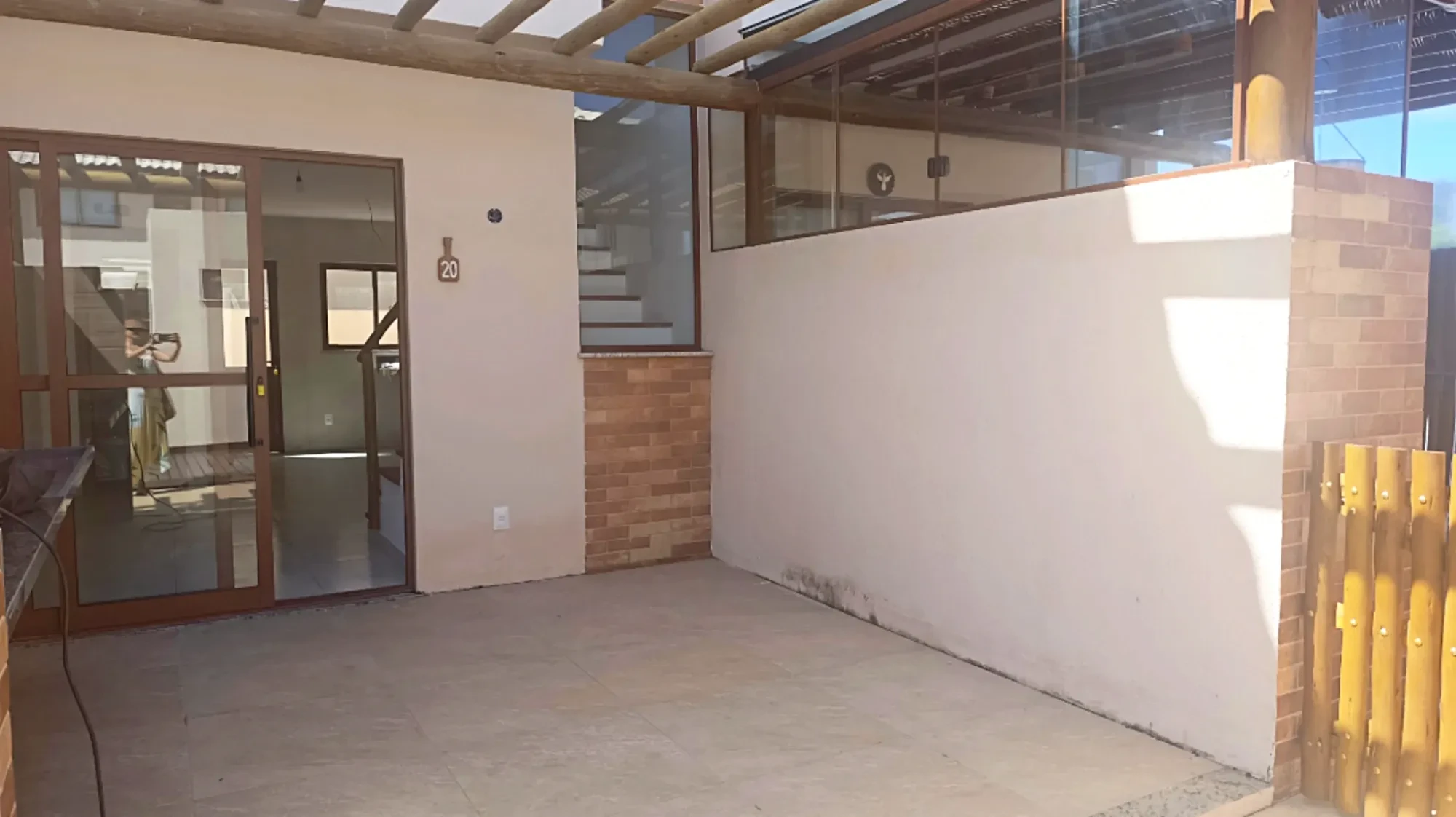 Imagem Apartamento com 2 Quartos à Venda, 75 metros em Imbassaí - Mata de São João