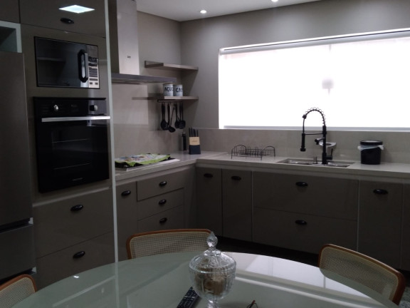 Imagem Casa com 3 Quartos à Venda, 250 m² em Jardim Stella - Santo André