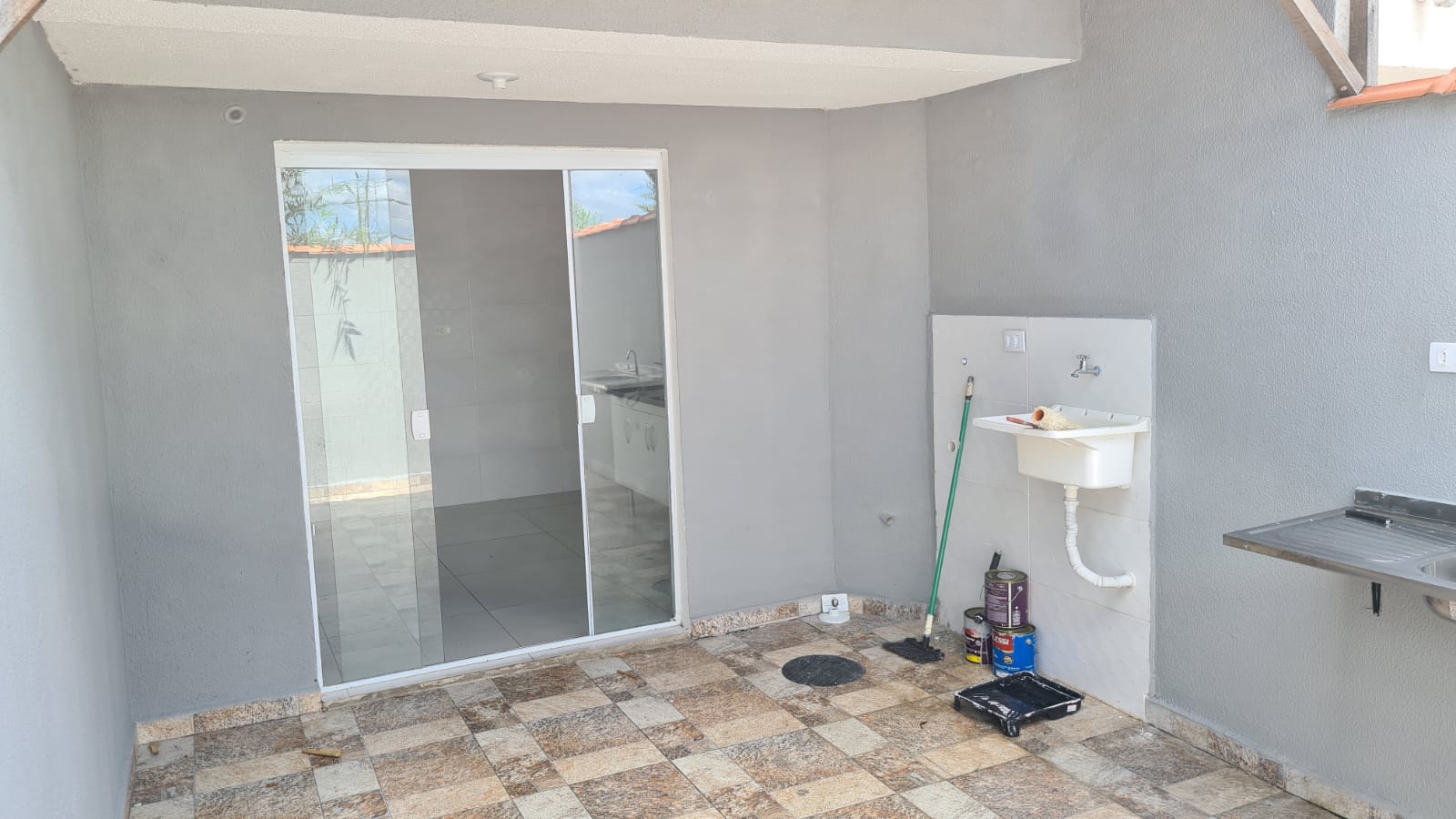 Foto do imóvel: Sobrado com 2 Quartos para Alugar, 76 m²em Residencial Algarve - Mogi das Cruzes
