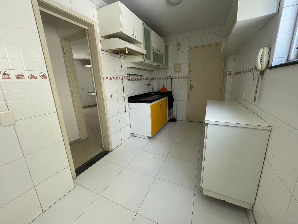 Imagem Apartamento com 2 Quartos à Venda, 142 m²em Icaraí - Niterói