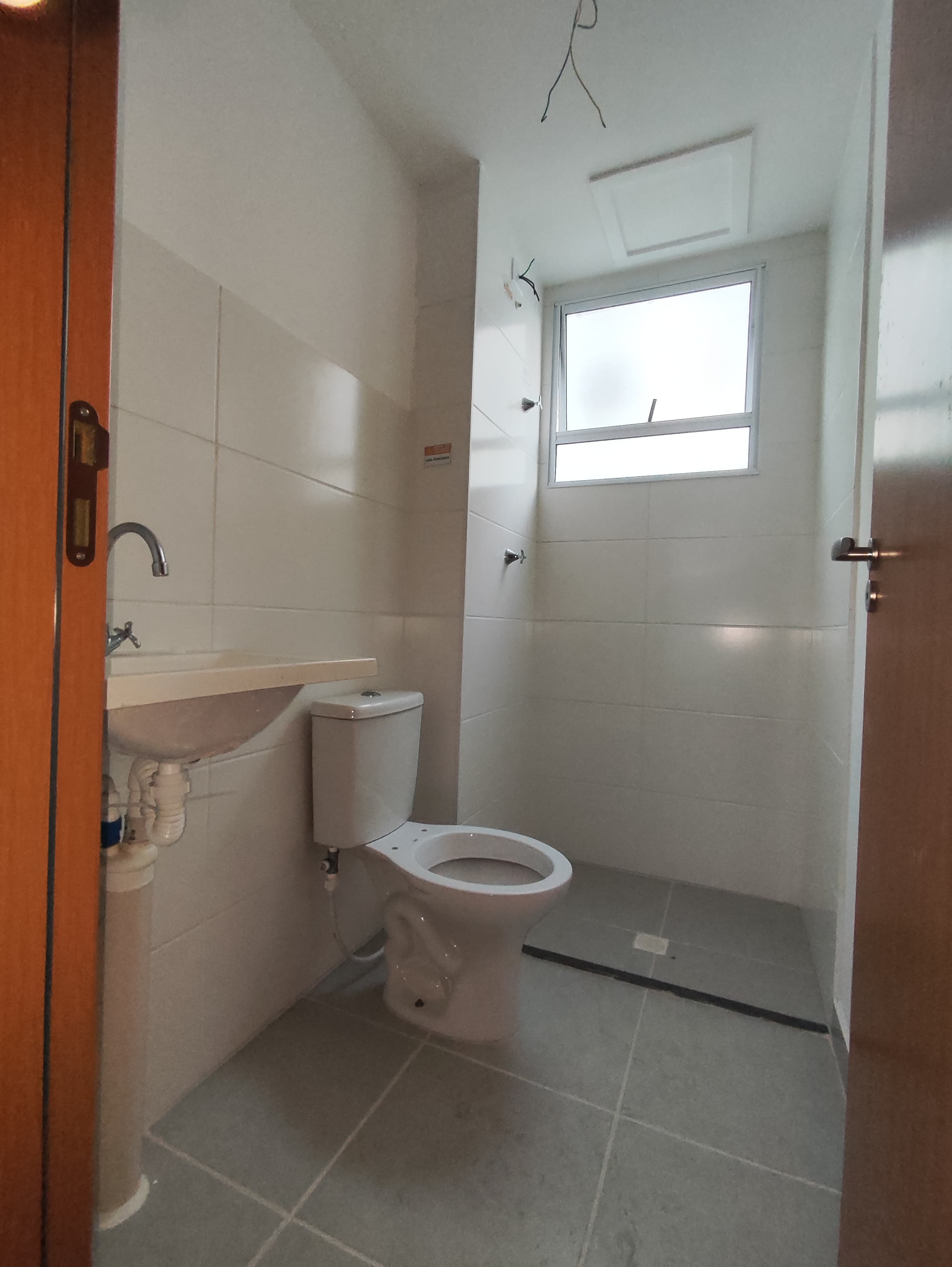 Imagem Apartamento com 2 Quartos à Venda, 40 m² em Nova Abrantes (Abrantes) - Camaçari