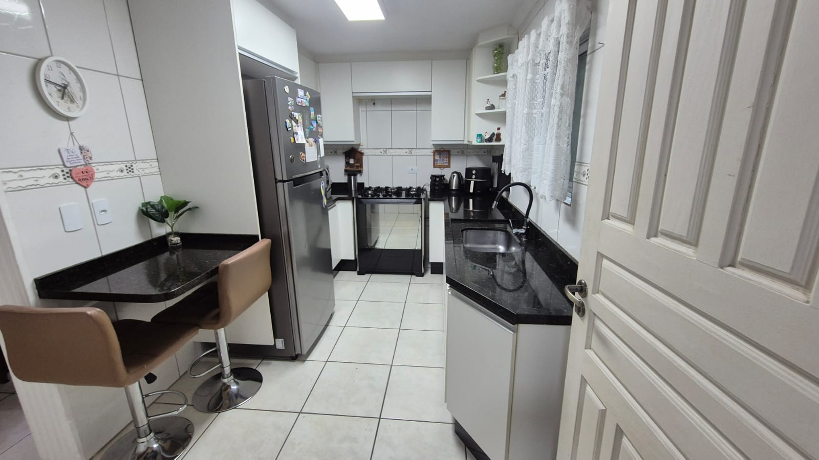 Foto do imóvel: Sobrado com 3 Quartos à Venda, 177 m² em Cajuru - Curitiba