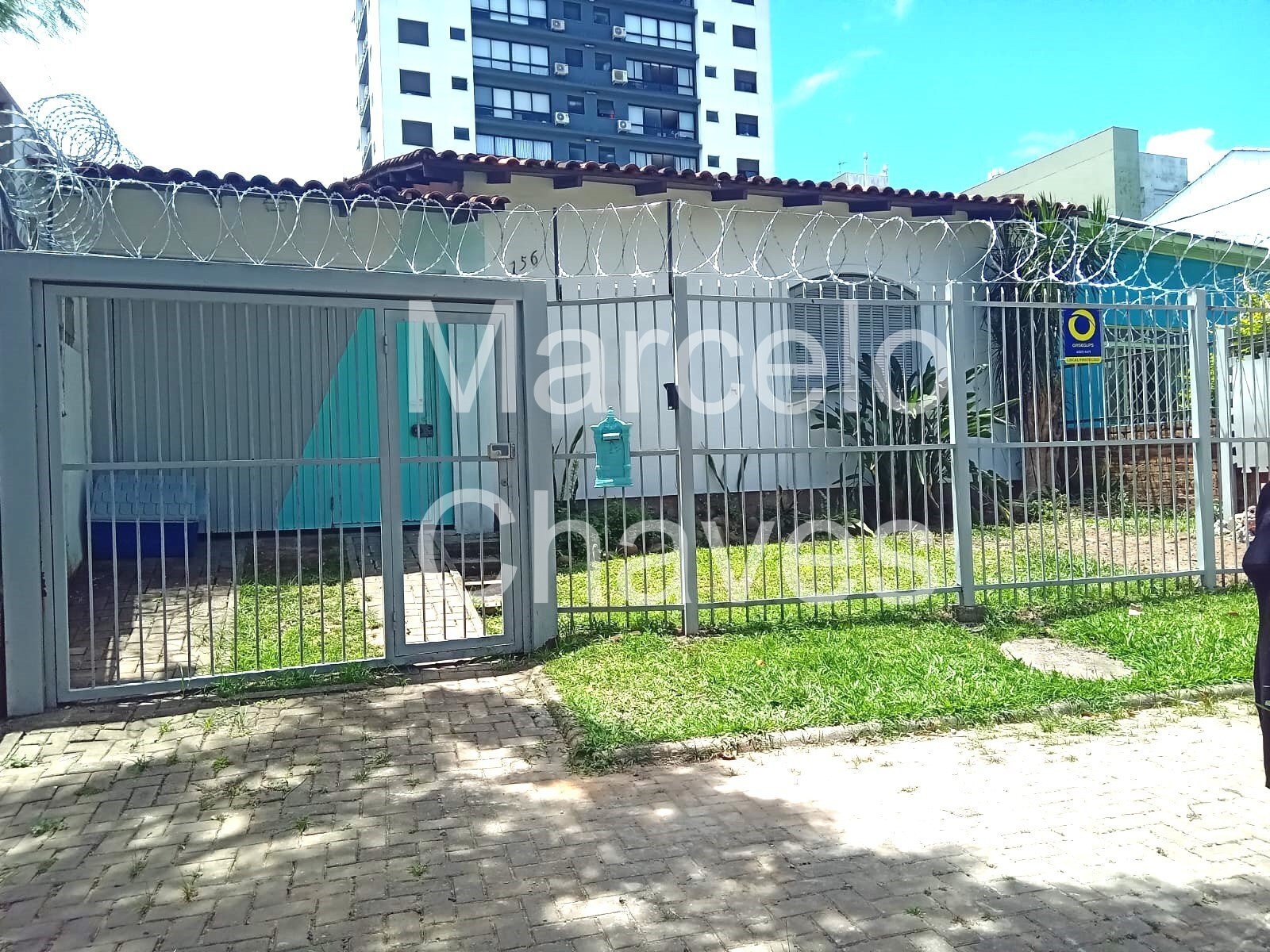Sobrado com 3 Quartos à Venda, 100 m² em Jardim Botânico - Porto Alegre