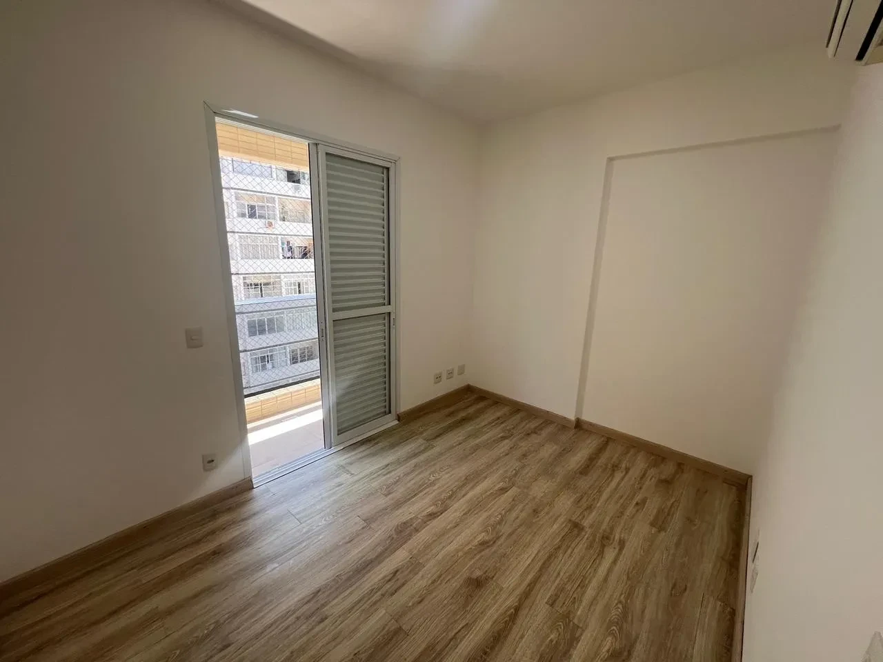 Imagem Apartamento com 2 Quartos à Venda, 98 metros em Gonzaga - Santos