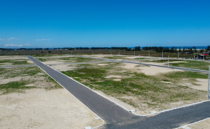 Foto do imóvel: Terreno à Venda, 360 m² em Arroio das Baleias - Balneário Arroio do Silva