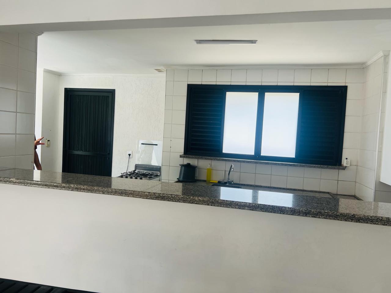 Imagem Apartamento com 2 Quartos à Venda ou Locação, 80 m²em Cambuí - Campinas