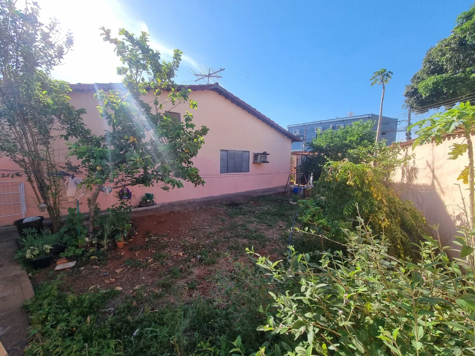 Imagem Casa com 3 Quartos à Venda, 317 m² em Santa Genoveva - Goiânia Imagem Casa com 3 Quartos à Venda, 317 m² em Santa Genoveva - Goiânia