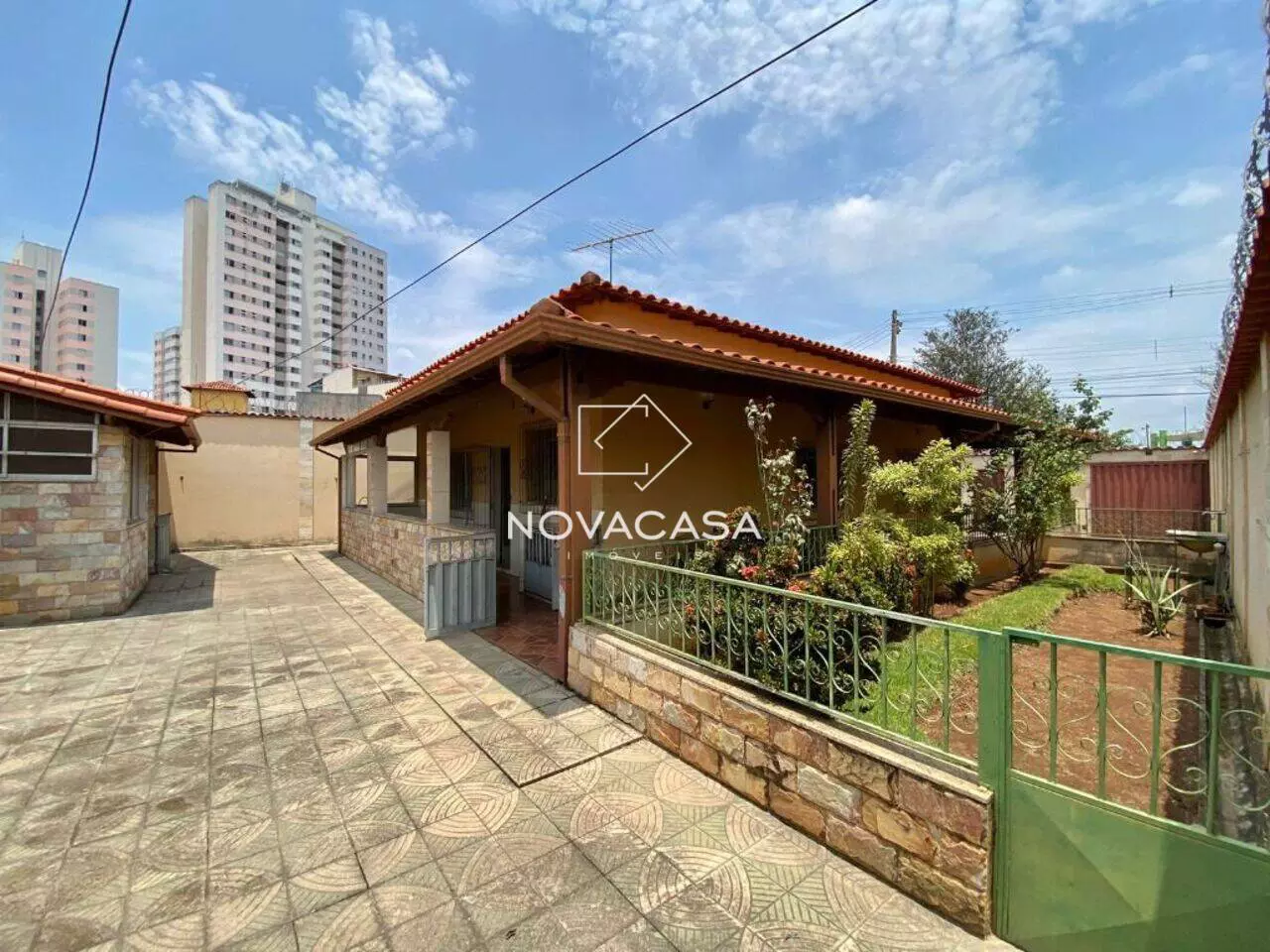 Foto do imóvel: Casa com 3 Quartos à Venda, 147 m² em Heliópolis - Belo Horizonte