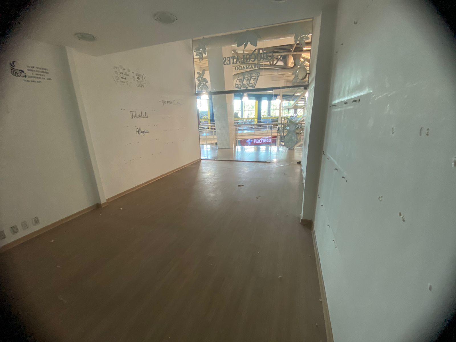 Imagem Loja para Alugar, 23 m²em Parque Residencial Laranjeiras - Serra