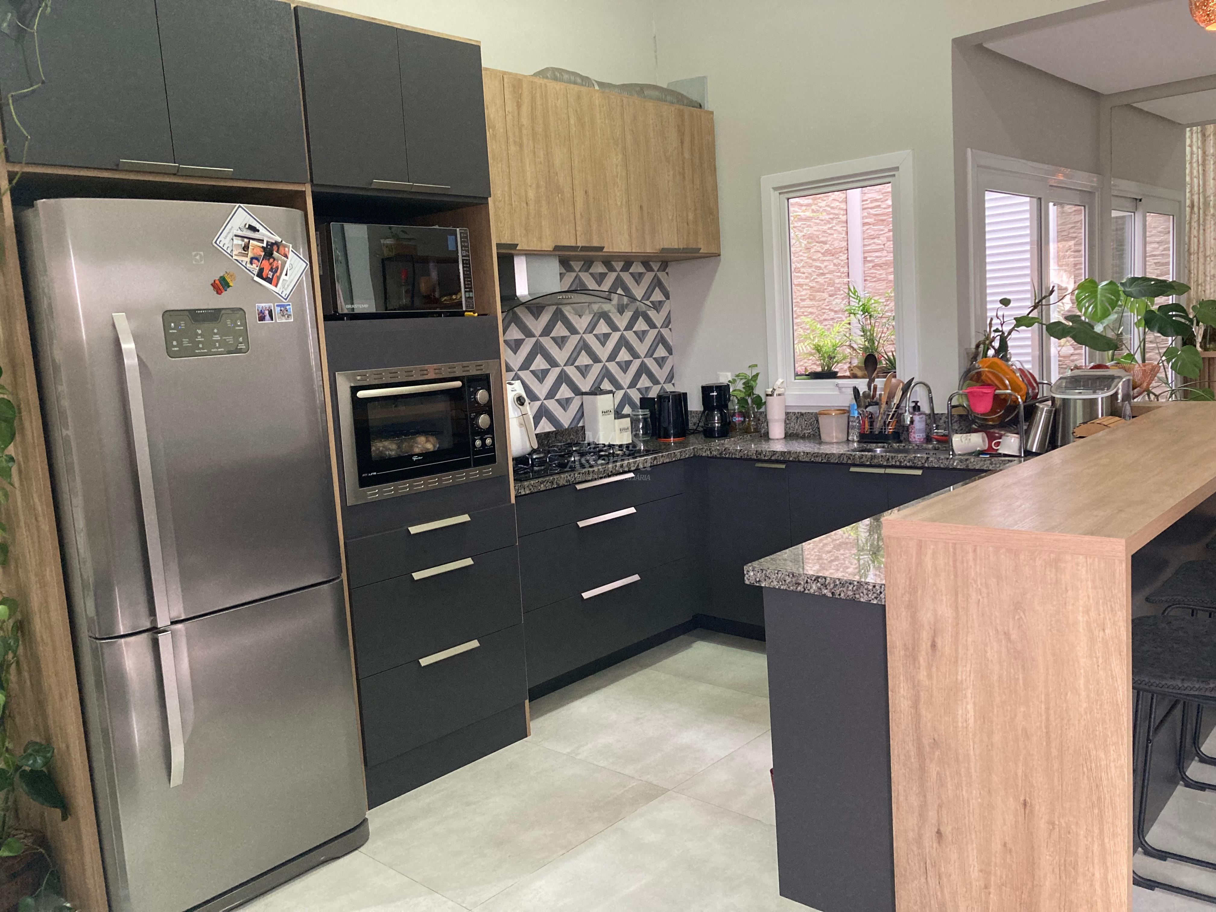 Imagem Casa com 2 Quartos à Venda, 114 m² em São Jorge - Novo Hamburgo