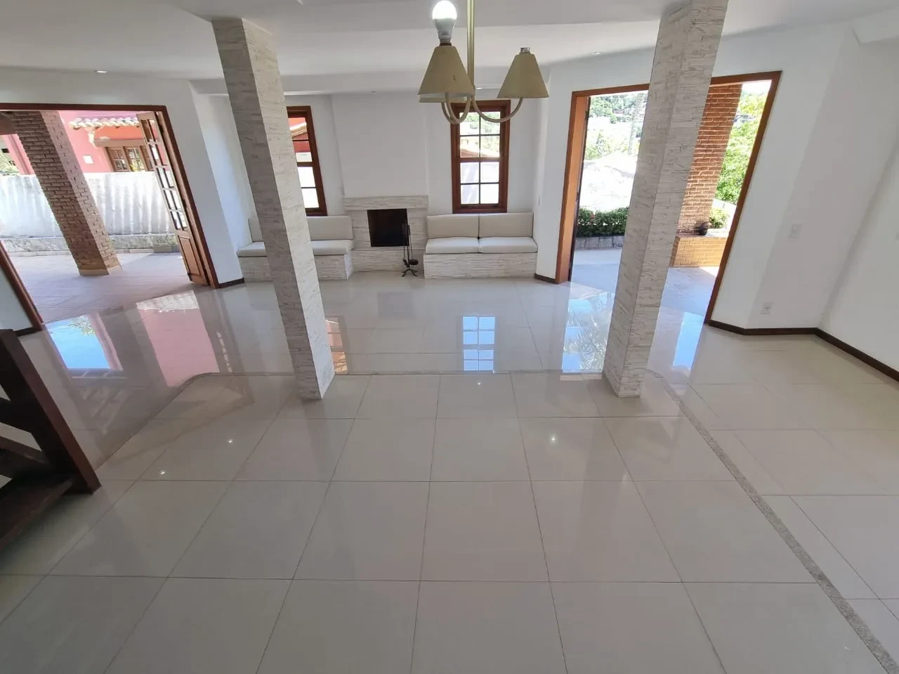 Foto do imóvel: Casa de Condomínio com 4 Quartos à Venda, 350 m² em Badu - Niterói