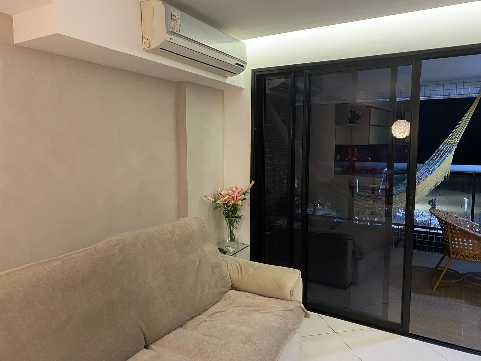 Imagem Apartamento com 1 Quarto à Venda, 66 m²em Meireles - Fortaleza