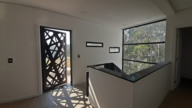 Imagem Casa com 4 Quartos à Venda, 328 m² em Serra dos Lagos (Jordanésia) - Cajamar