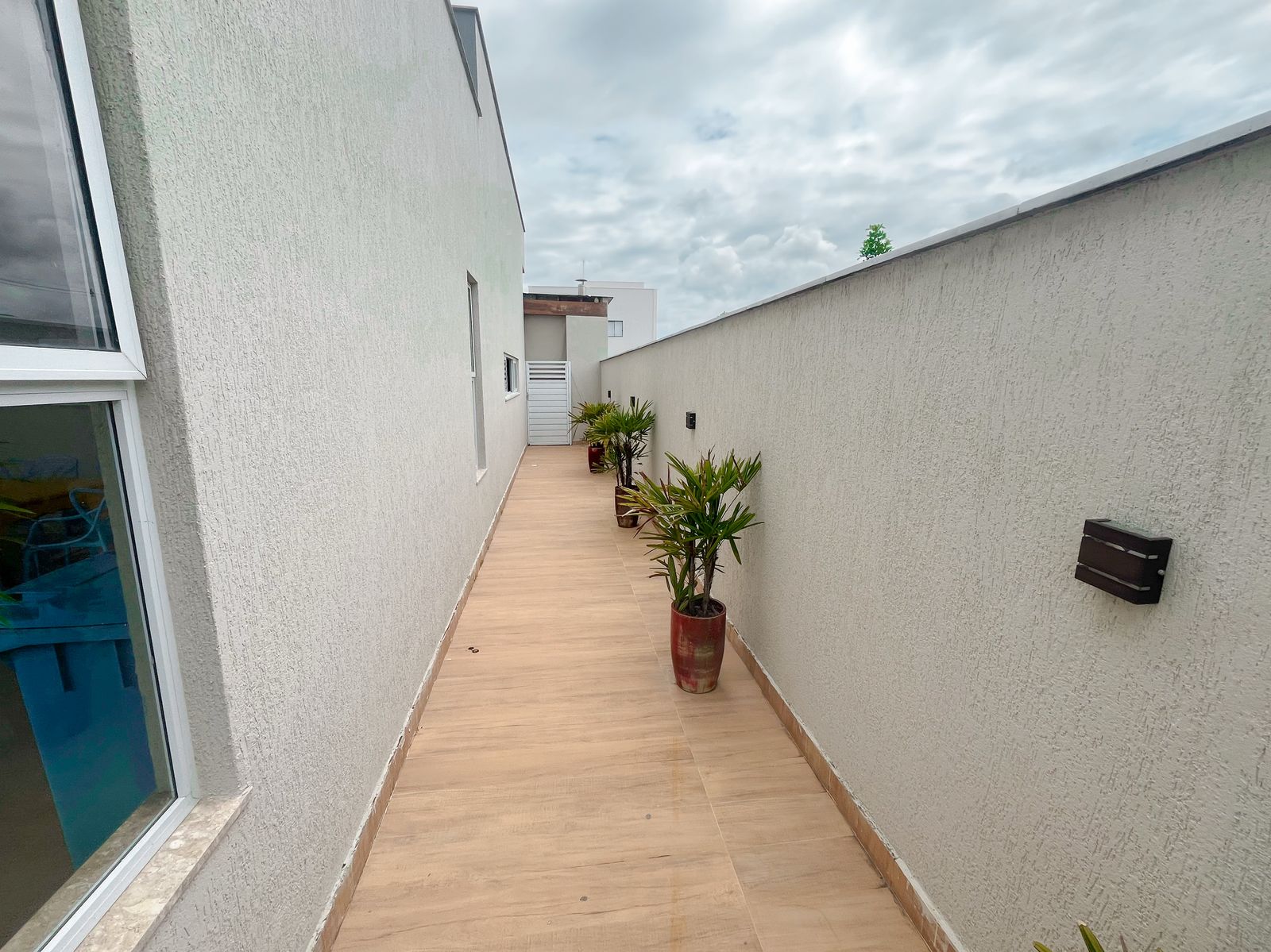 Foto do imóvel: Casa de Condomínio com 4 Quartos à Venda, 398 m² em Vale do Landirana (Abrantes) - Camaçari