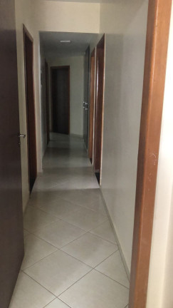 Imagem Casa com 3 Quartos à Venda, 205 m² em Setor Bueno - Goiânia