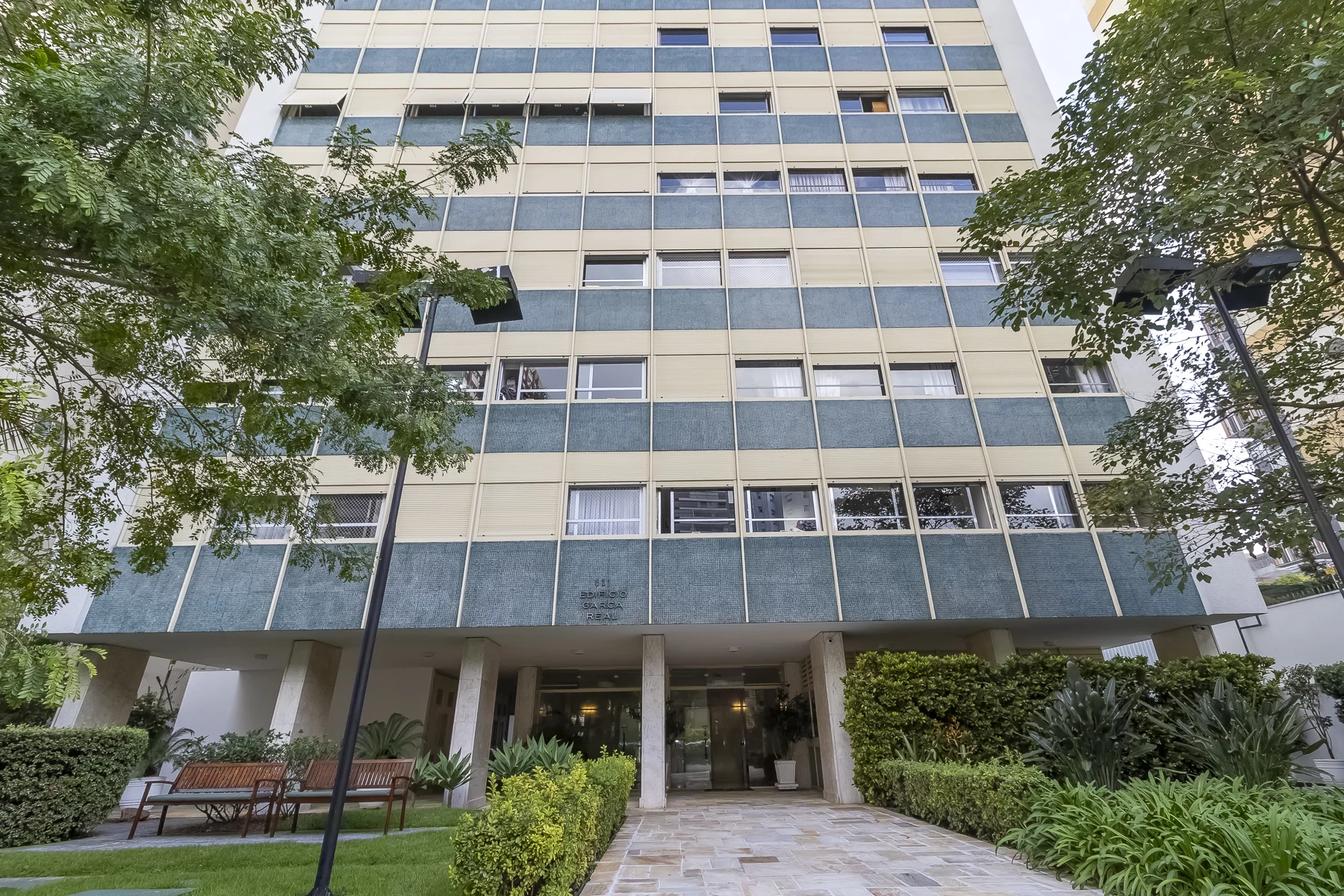 Imagem Apartamento com 3 Quartos à Venda, 213 m² em Cerqueira César - São Paulo