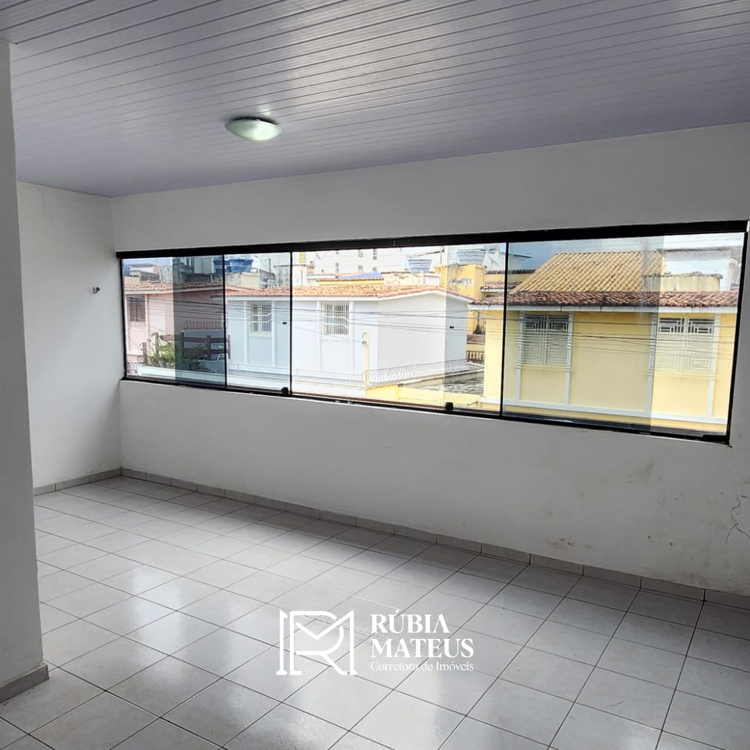 Foto do imóvel: Casa com 5 Quartos à Venda, 242 m²em Alecrim - Natal