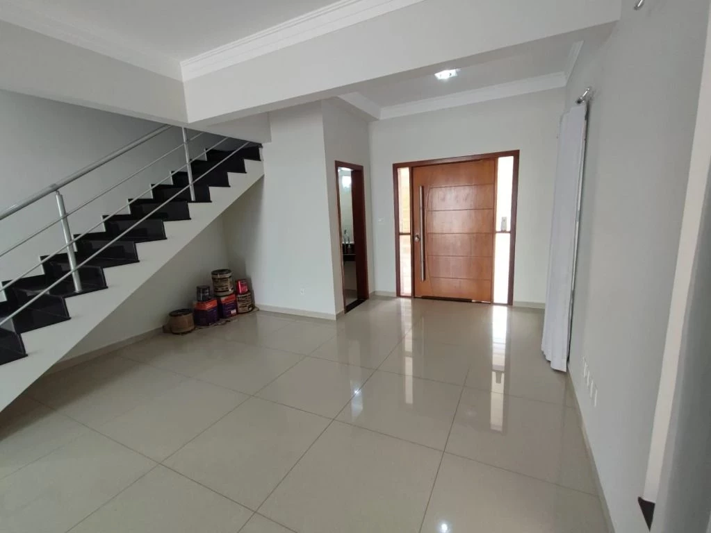 Foto do imóvel: Sobrado com 3 Quartos à Venda, 19.000 m² em Jardim Panorama - Indaiatuba