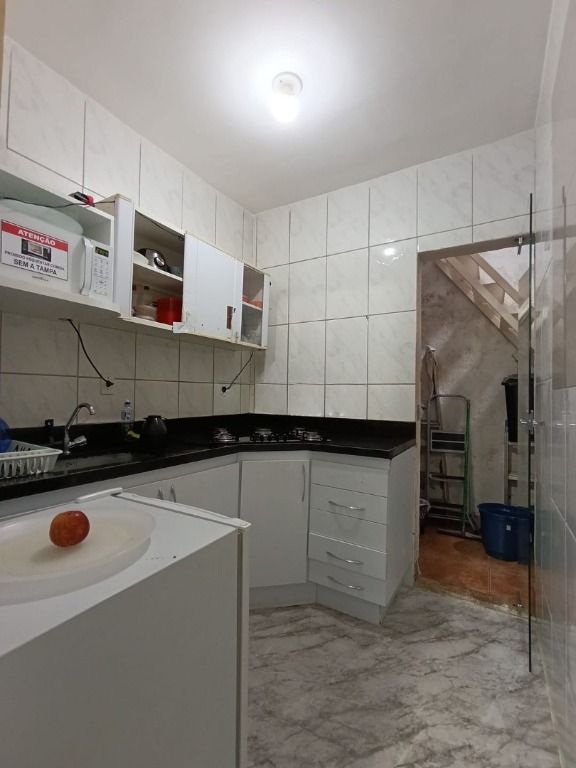 Imagem Casa com 2 Quartos à Venda, 70 m² em Vila Cloris - Belo Horizonte