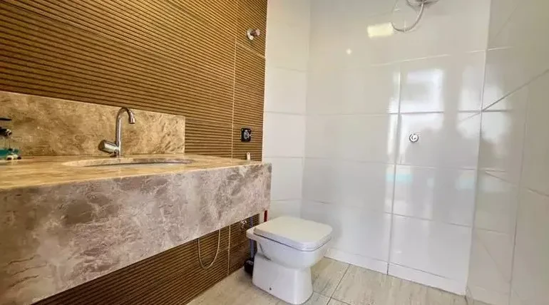 Imagem Casa com 5 Quartos à Venda, 279 metros em Alto Barroca - Belo Horizonte