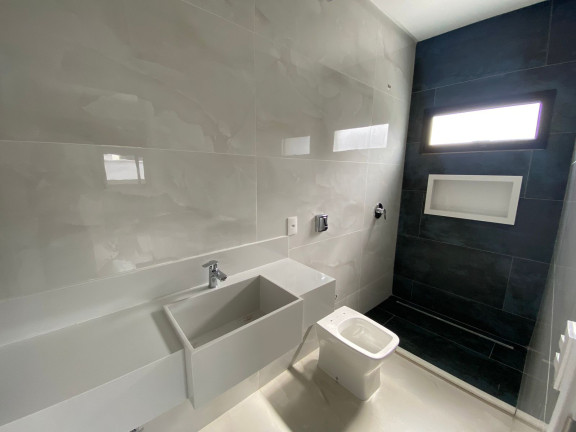 Imagem Casa de Condomínio com 4 Quartos à Venda, 302 m² em Residencial Goiânia Golfe Clube - Goiânia