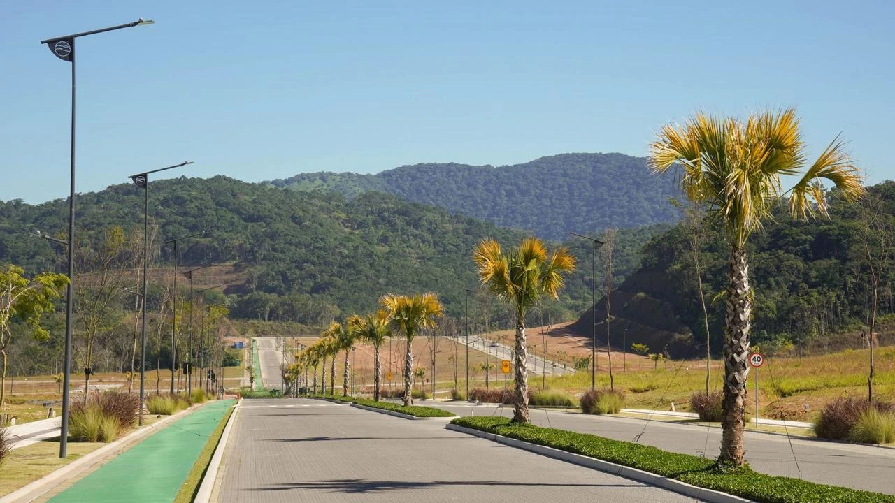 Imagem Terreno em Condomínio à Venda, 300 m² em Várzea do Ranchinho - Balneário Camboriú