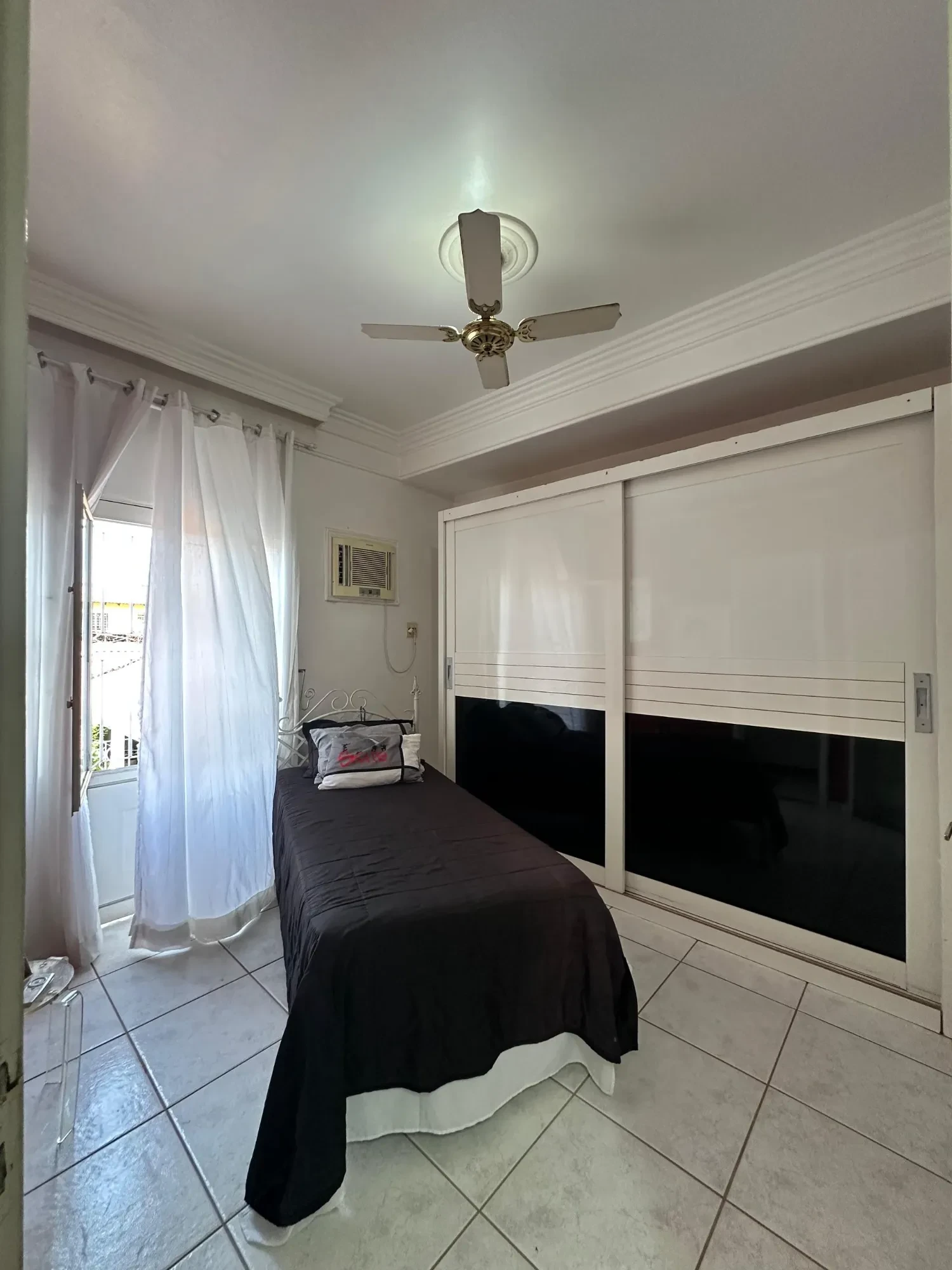 Imagem Casa com 3 Quartos à Venda ou Locação, 247 m² em Jardim Itália - Cuiabá