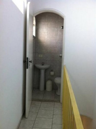 Imagem Sobrado com 2 Quartos para Alugar, 90 m² em Vila Assunção - Santo André