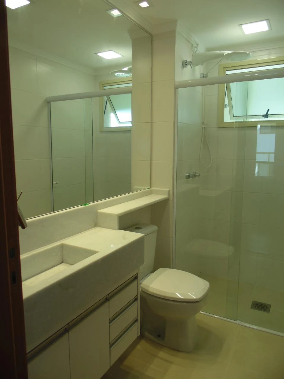 Imagem Apartamento com 3 Quartos à Venda, 106 m² em Praia das Palmeiras - Caraguatatuba