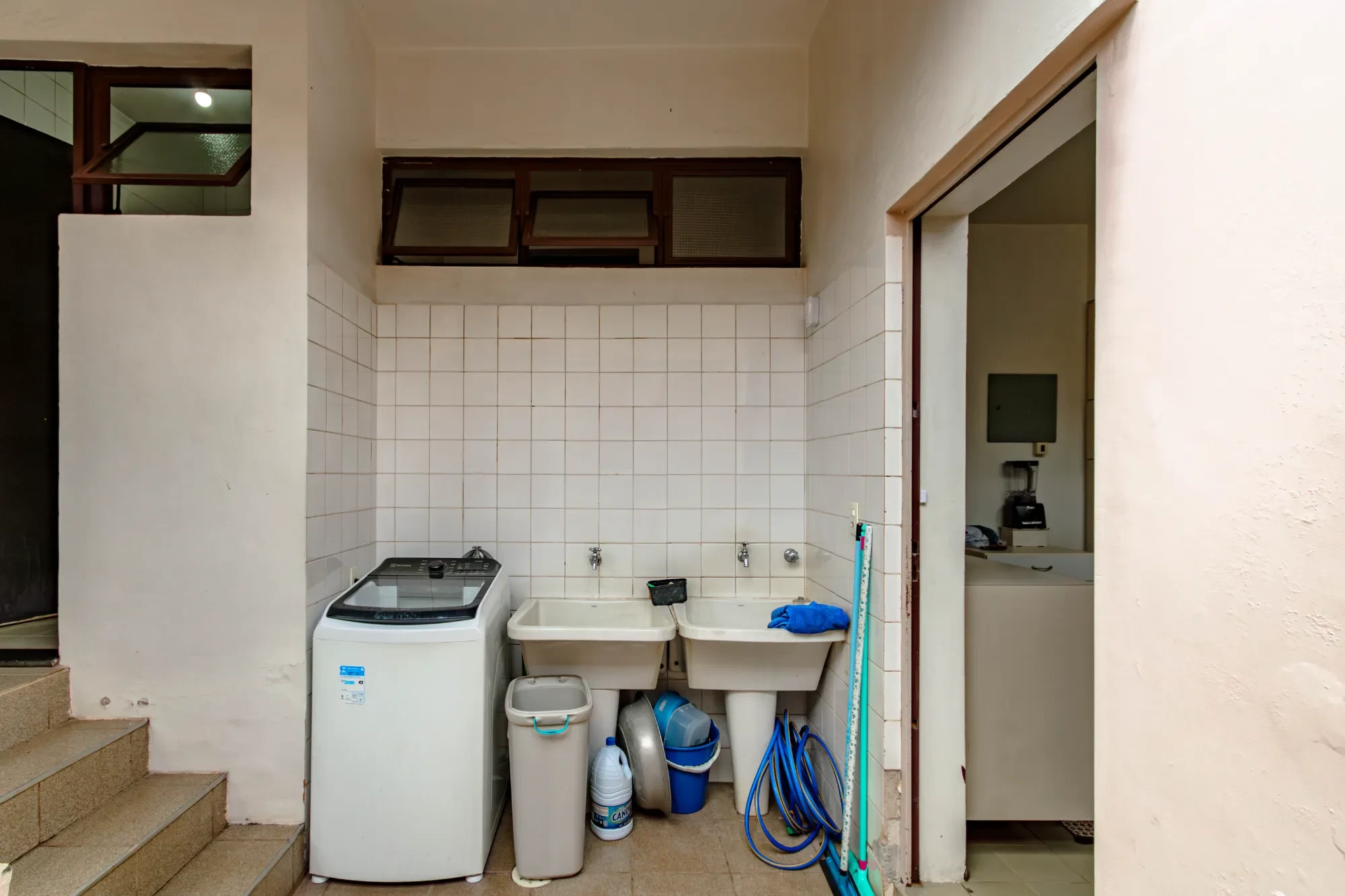 Imagem Sobrado com 4 Quartos para Alugar, 360 m² em Vila Gumercindo - São Paulo