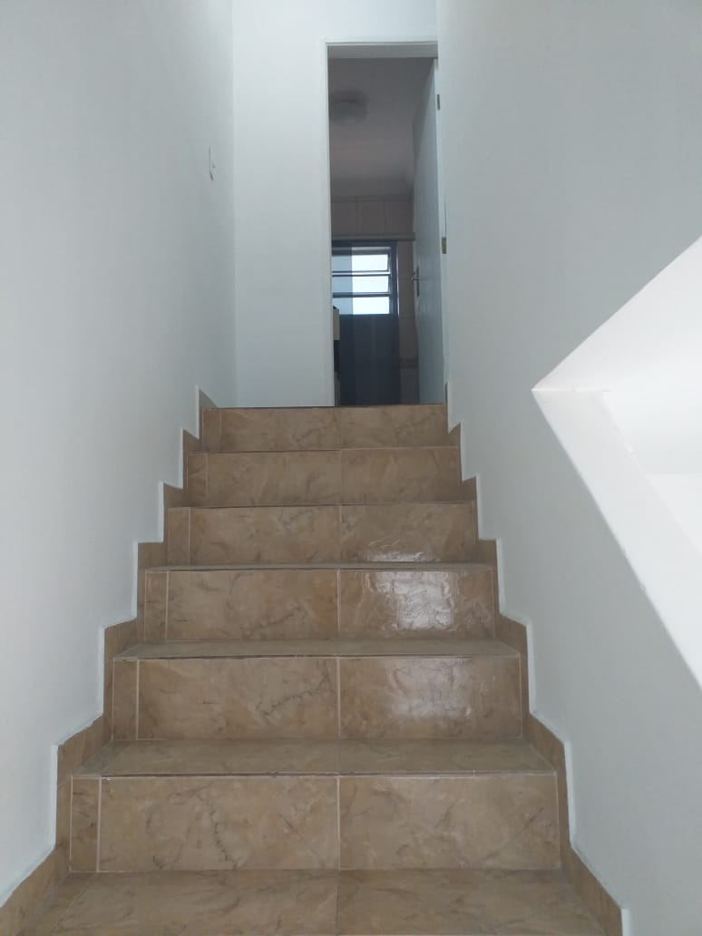 Imagem Sobrado com 2 Quartos à Venda, 20 m²em Vila das Palmeiras - Guarulhos