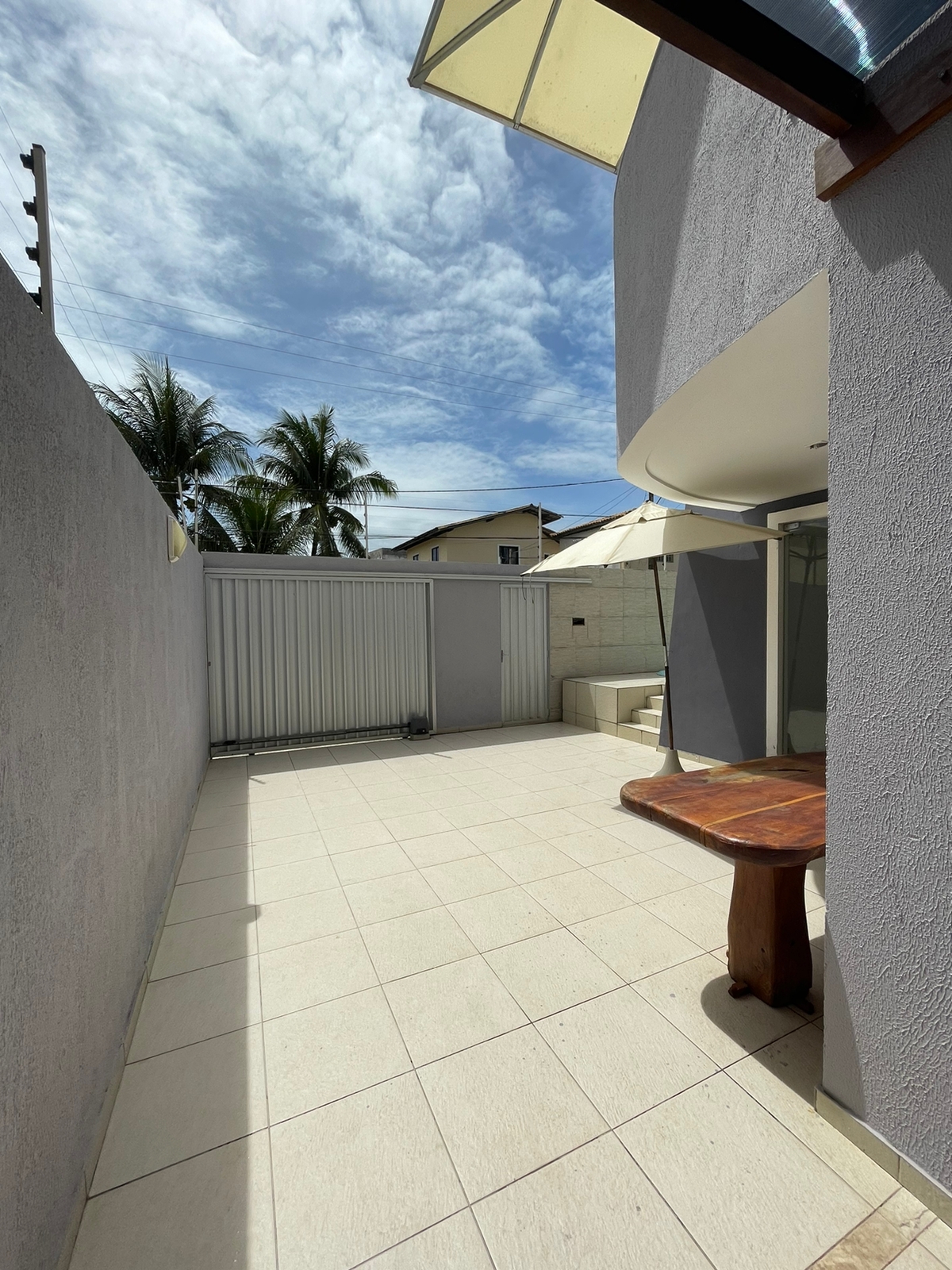 Imagem Casa com 4 Quartos para Alugar, 140 m² em Ipitanga - Lauro de Freitas
