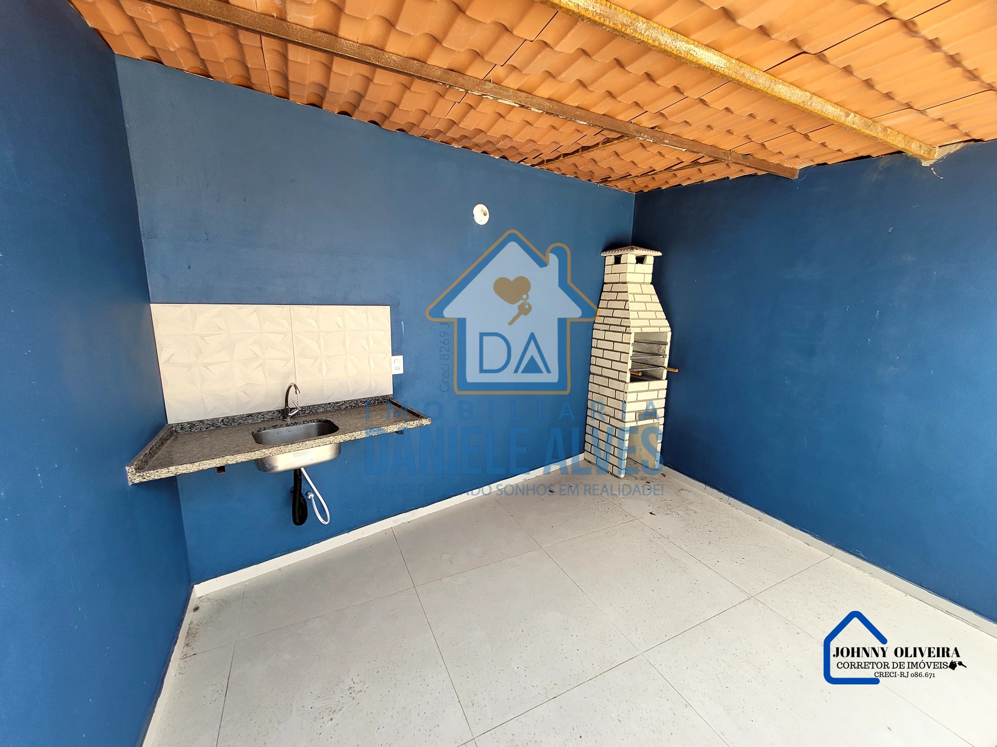 Imagem Casa com 2 Quartos à Venda, 75 metro em Jardim Alzira - Queimados