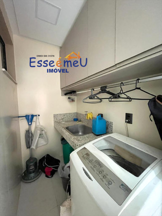 Imagem Casa de Condomínio com 5 Quartos à Venda, 306 m² em Jardins Madri - Goiânia