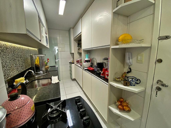 Imagem Apartamento com 2 Quartos à Venda,  em Madalena - Recife