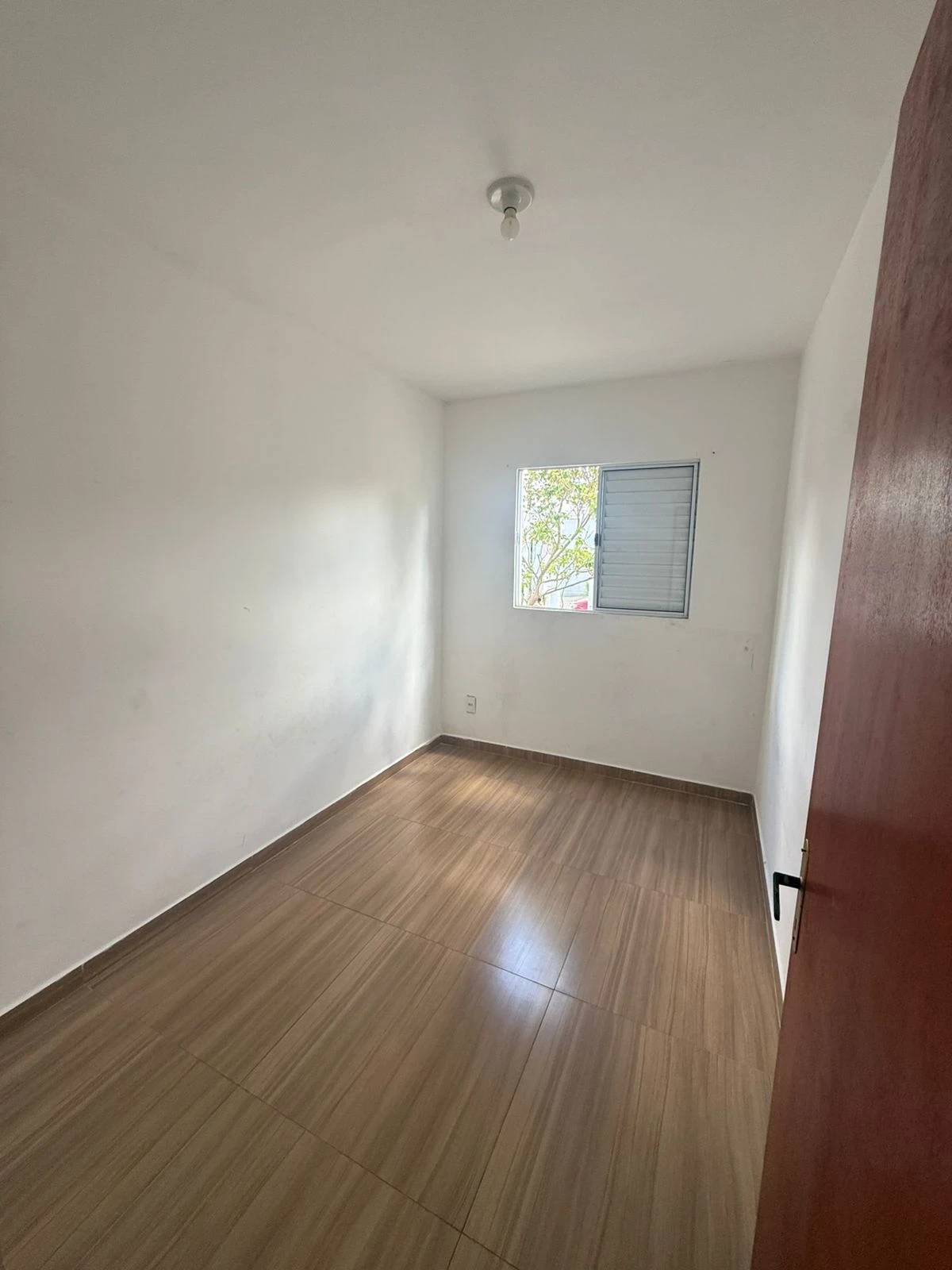 Imagem Casa de Condomínio com 2 Quartos à Venda, 45 m² em Jardim Nogueira - Sorocaba
