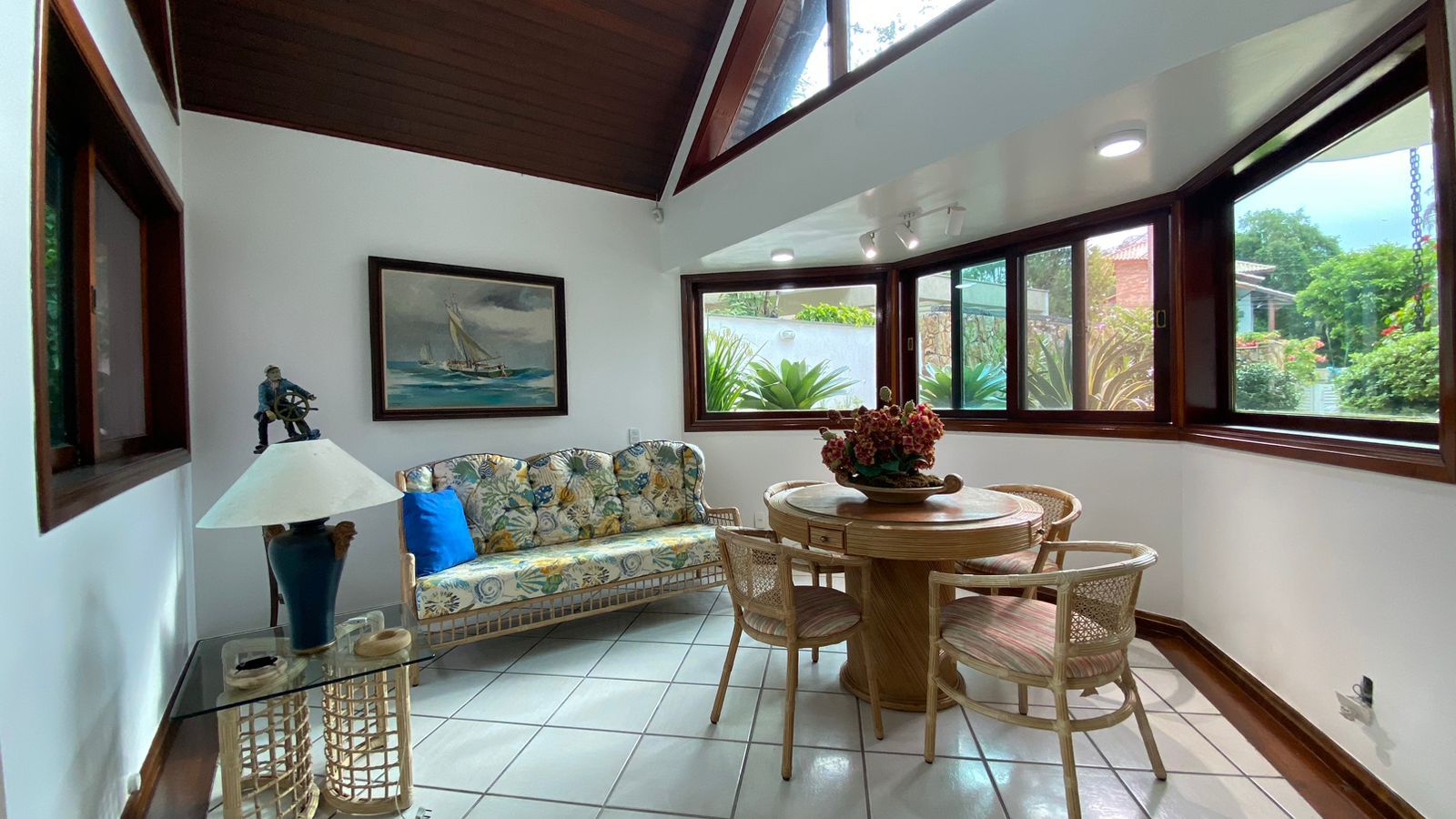 Foto do imóvel: Casa com 8 Quartos à Venda ou Temporada, 896 m² em Riviera - Bertioga