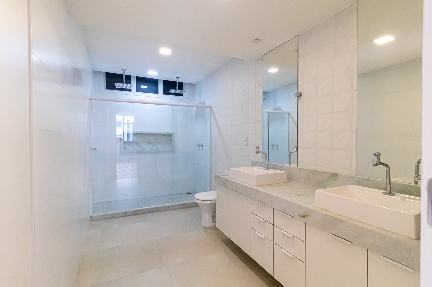 Imagem Apartamento com 4 Quartos à Venda ou Temporada, 330 m²em Copacabana - Rio de Janeiro