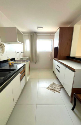 Imagem Apartamento com 2 Quartos à Venda, 70 m²em Buraquinho - Lauro de Freitas