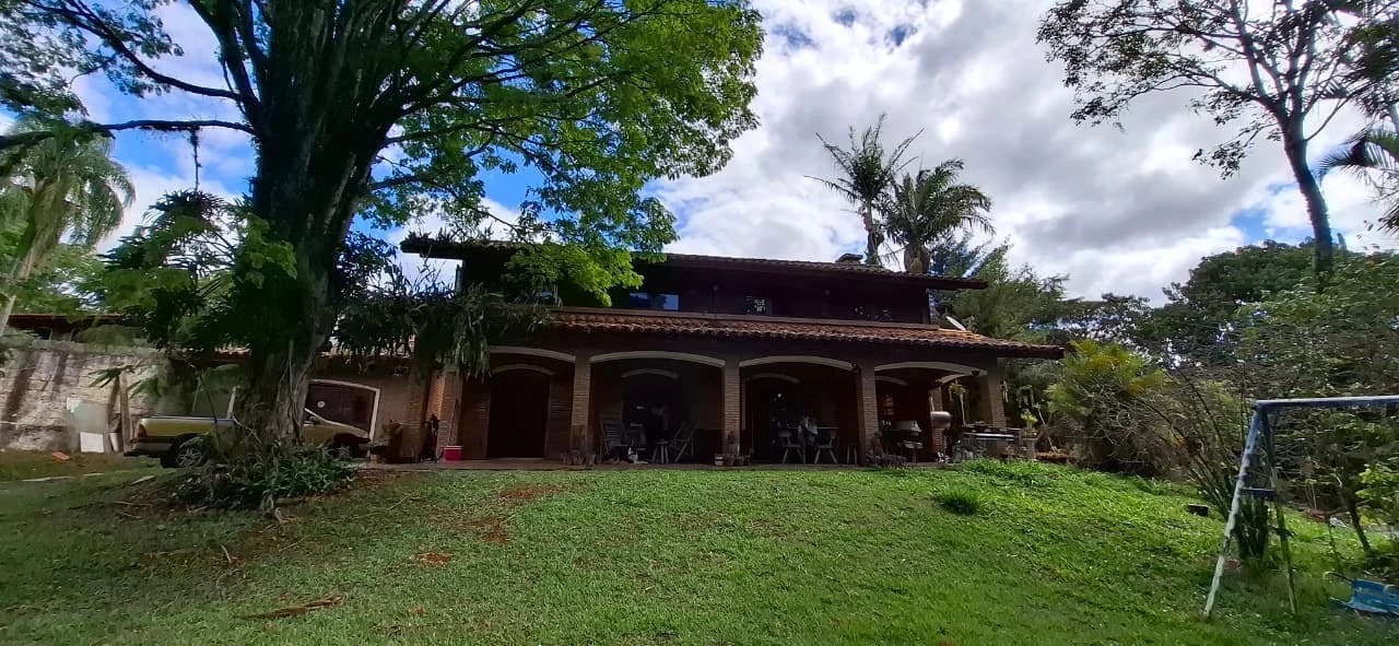 Casa com 4 Quartos à Venda, 400 m² em Retiro das Fontes - Atibaia